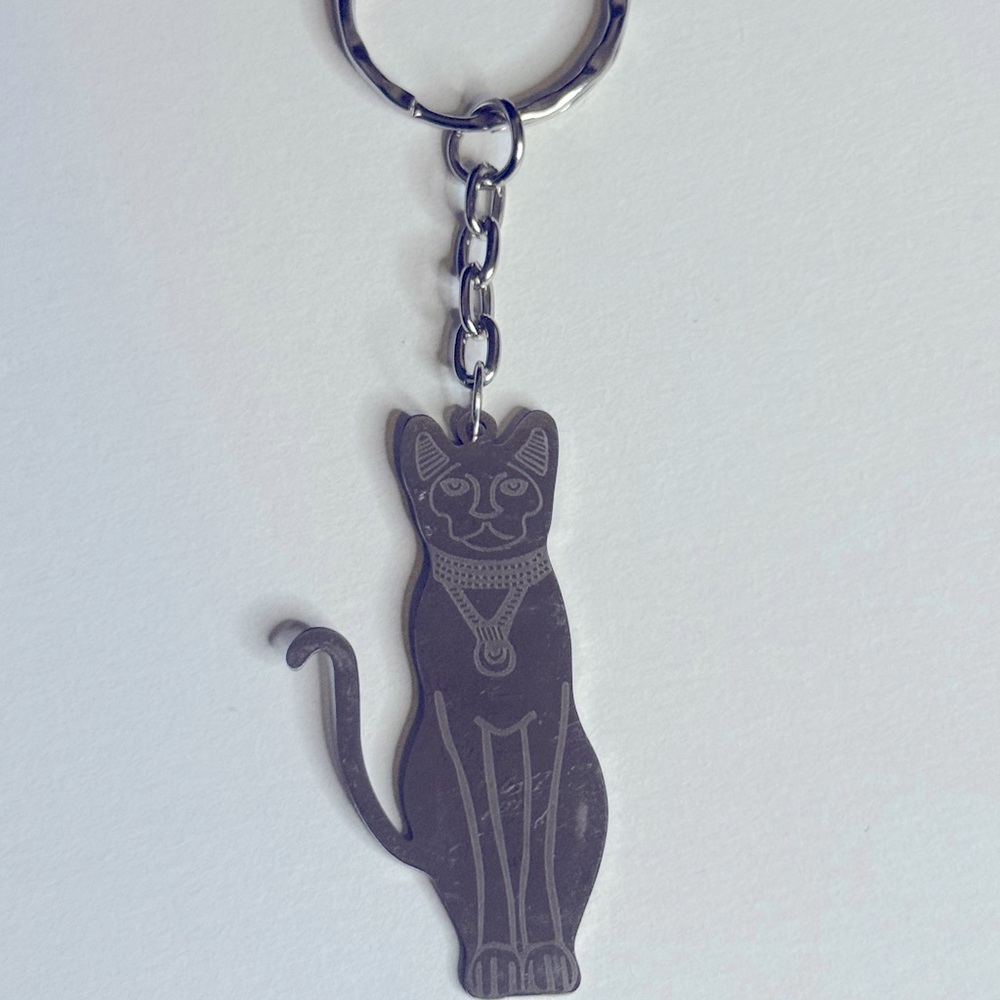 Unisex Stainless Steel Sitting Cat Keychain